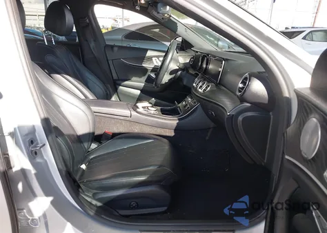 2019 Mercedes-Benz E 300 from USA, damaged, VIN WDDZF4JB1KA567978